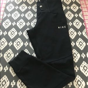 Nike High Waisted Tights